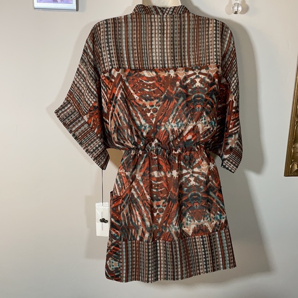 Collective Concepts Tunic - Picture 6 of 7